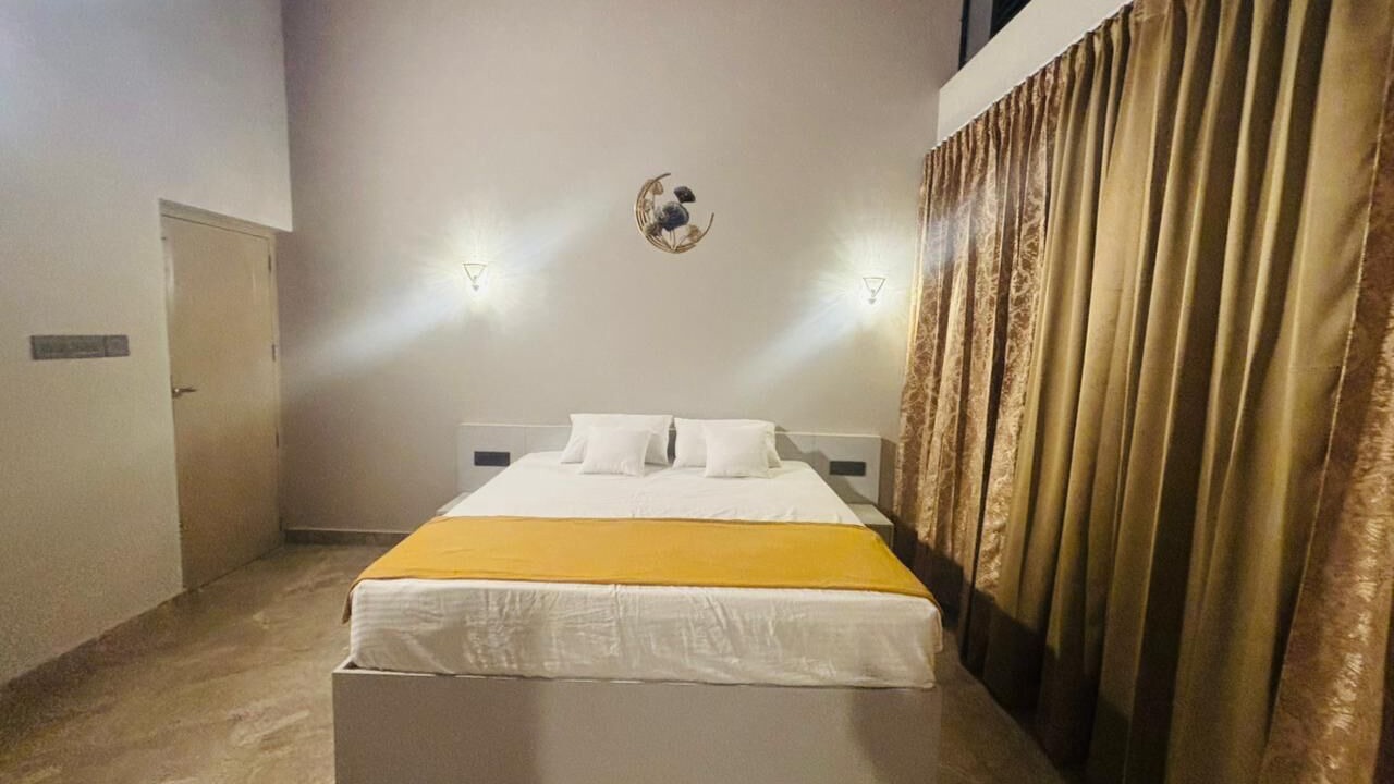 Photo of Bedroom in Pinangode