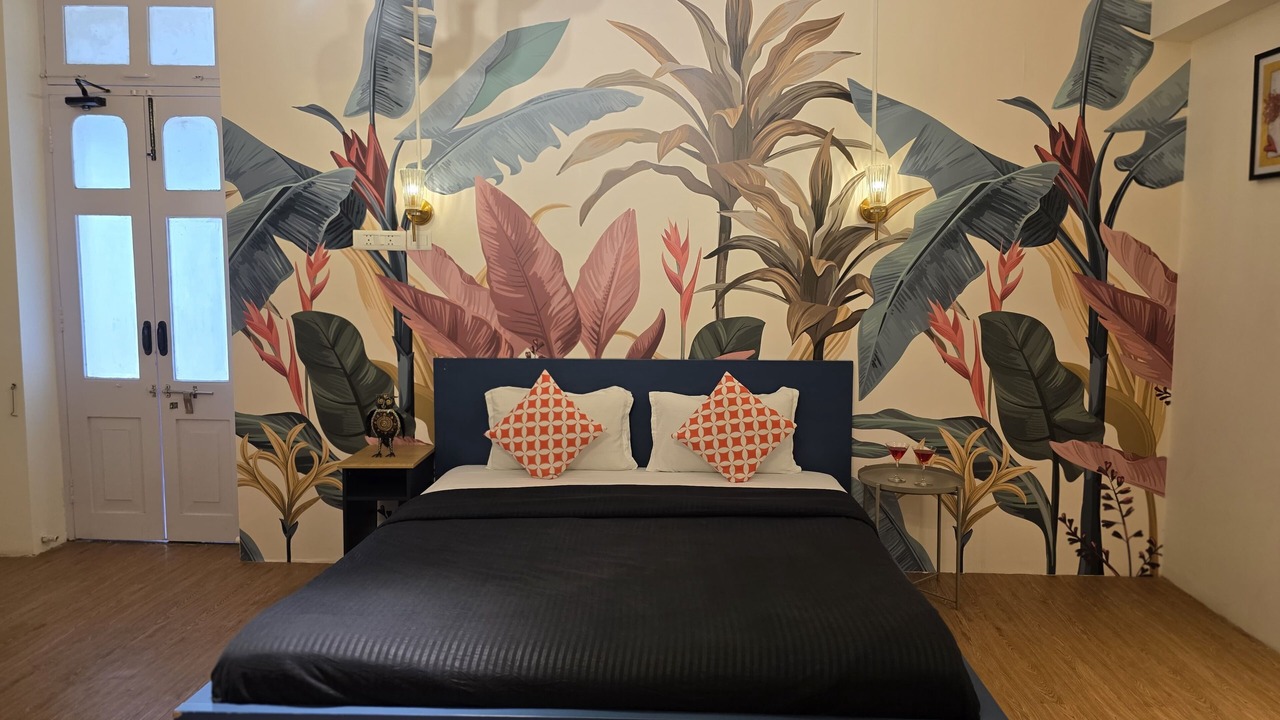 Photo of Bedroom in Malabar Hill