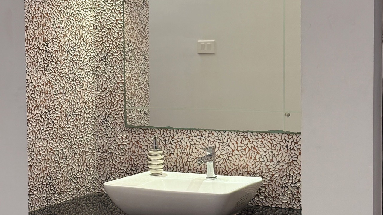 Photo of Bathroom in Edapalli