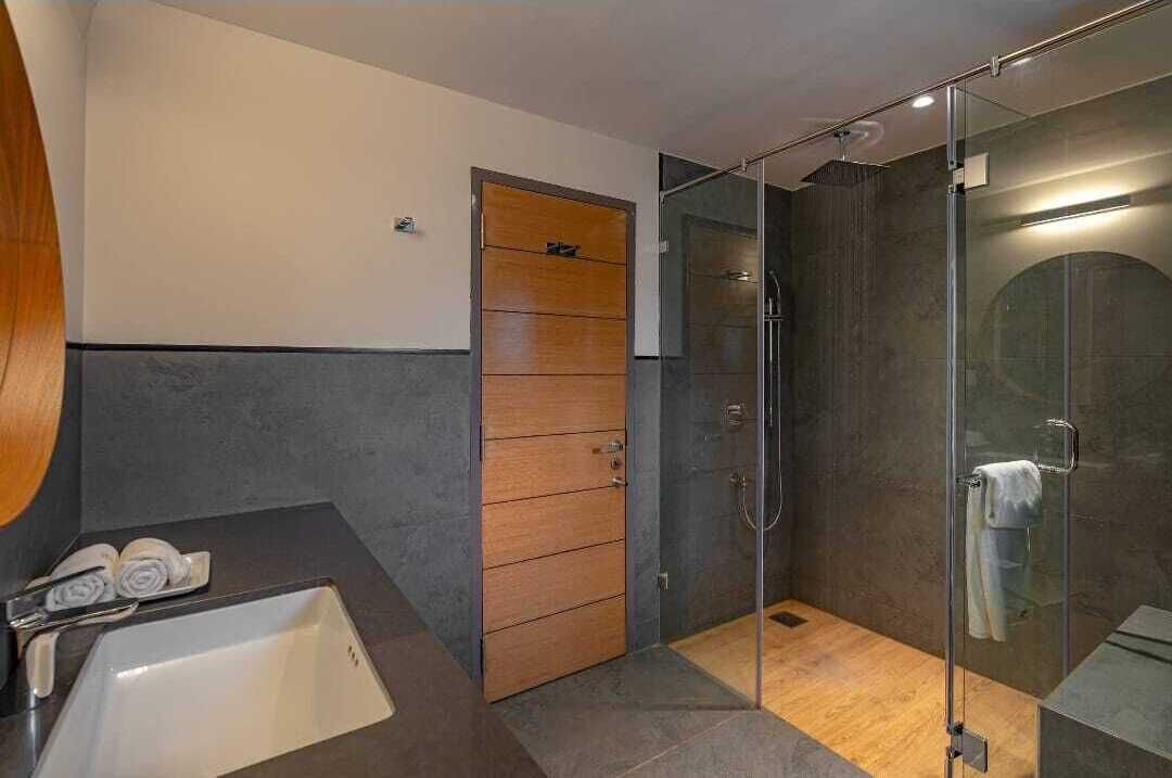 Photo of Bathroom in Vagator