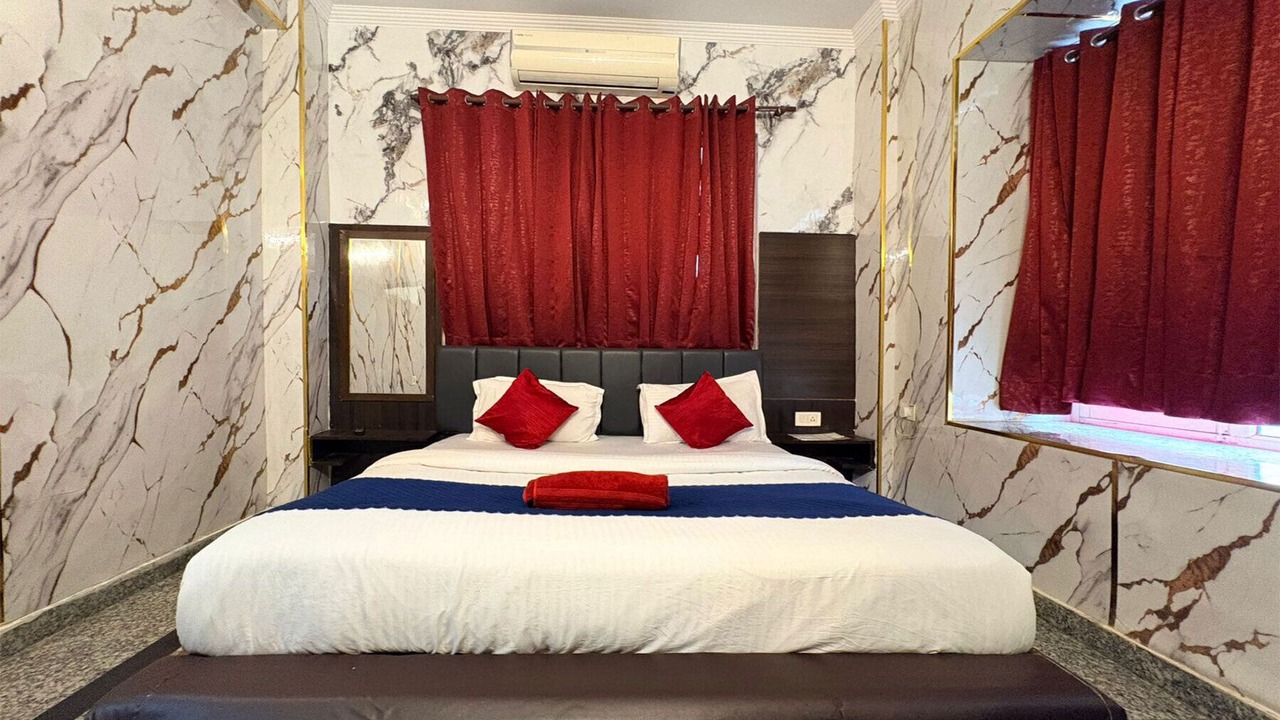 Photo of Bedroom in Tapovan