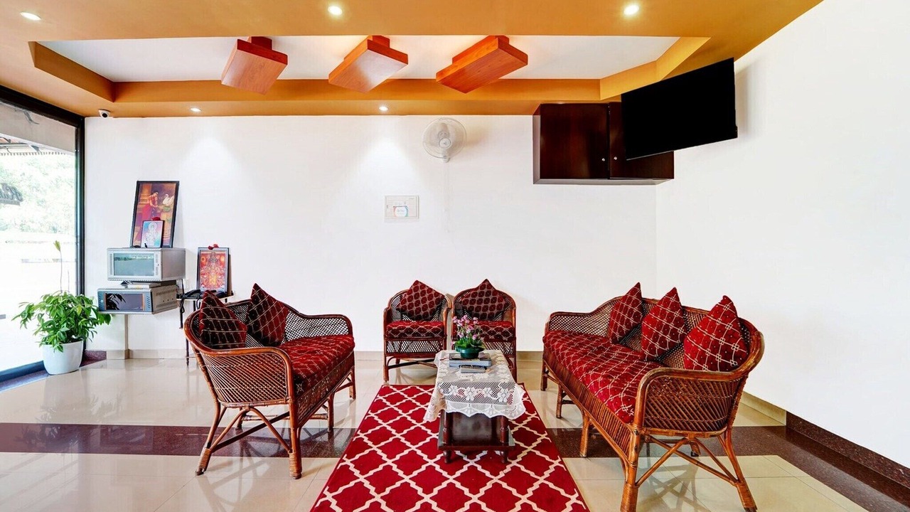 Photo of Others in Peringandoor
