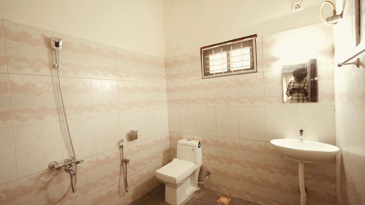 Photo of Bathroom in Alappuzha