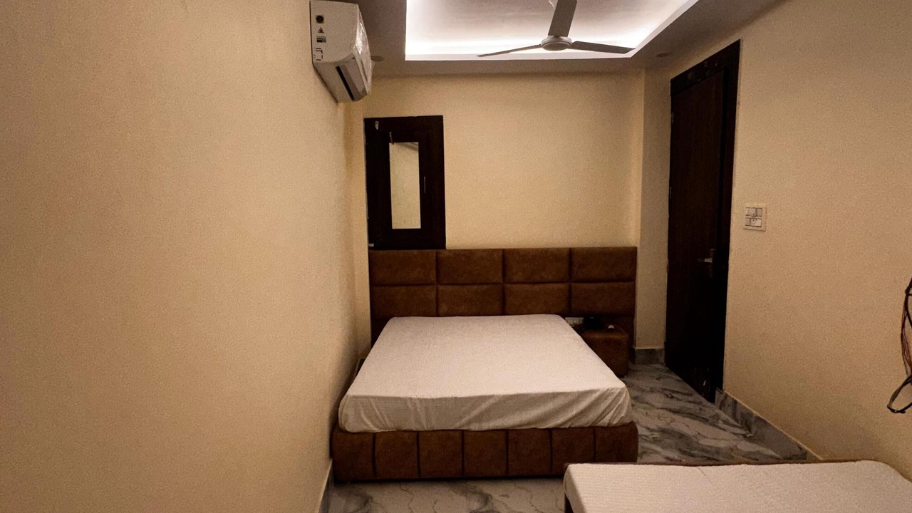 Photo of Bedroom in Haridwar