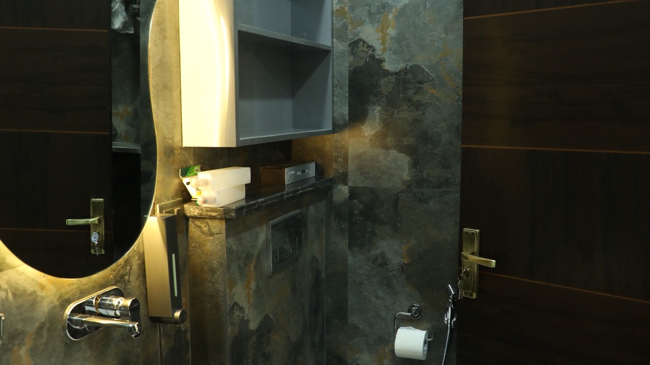 Photo of Bathroom in Old Rajinder Nagar