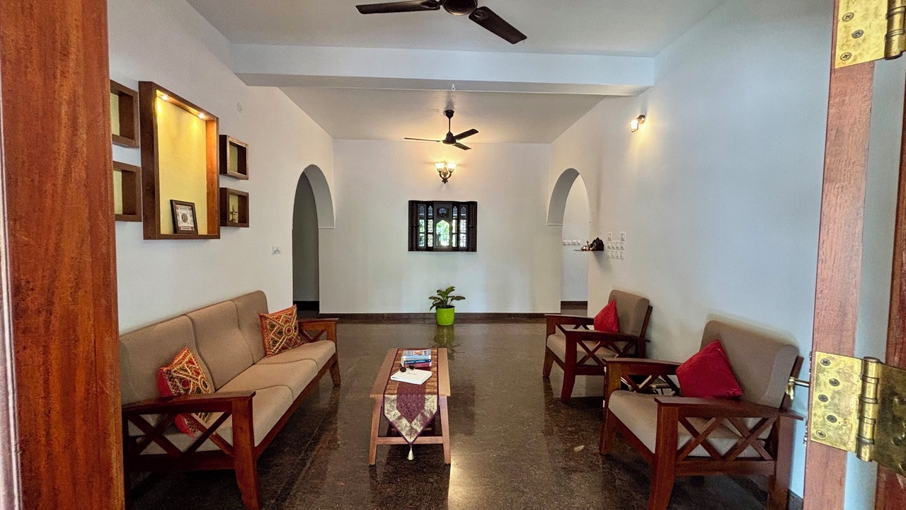 Photo of Livingroom in Chirayinkil