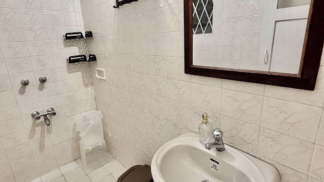 Photo of Bathroom in Benaulim