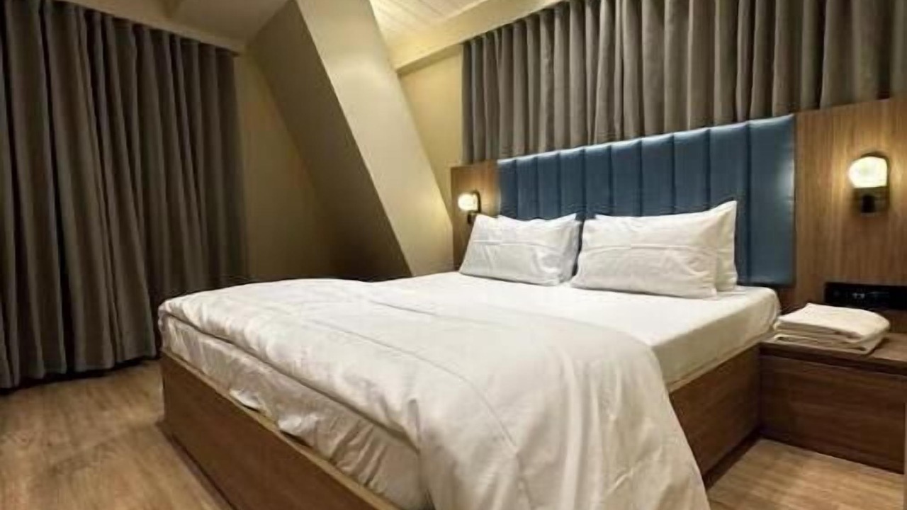 Photo of Bedroom in Khar