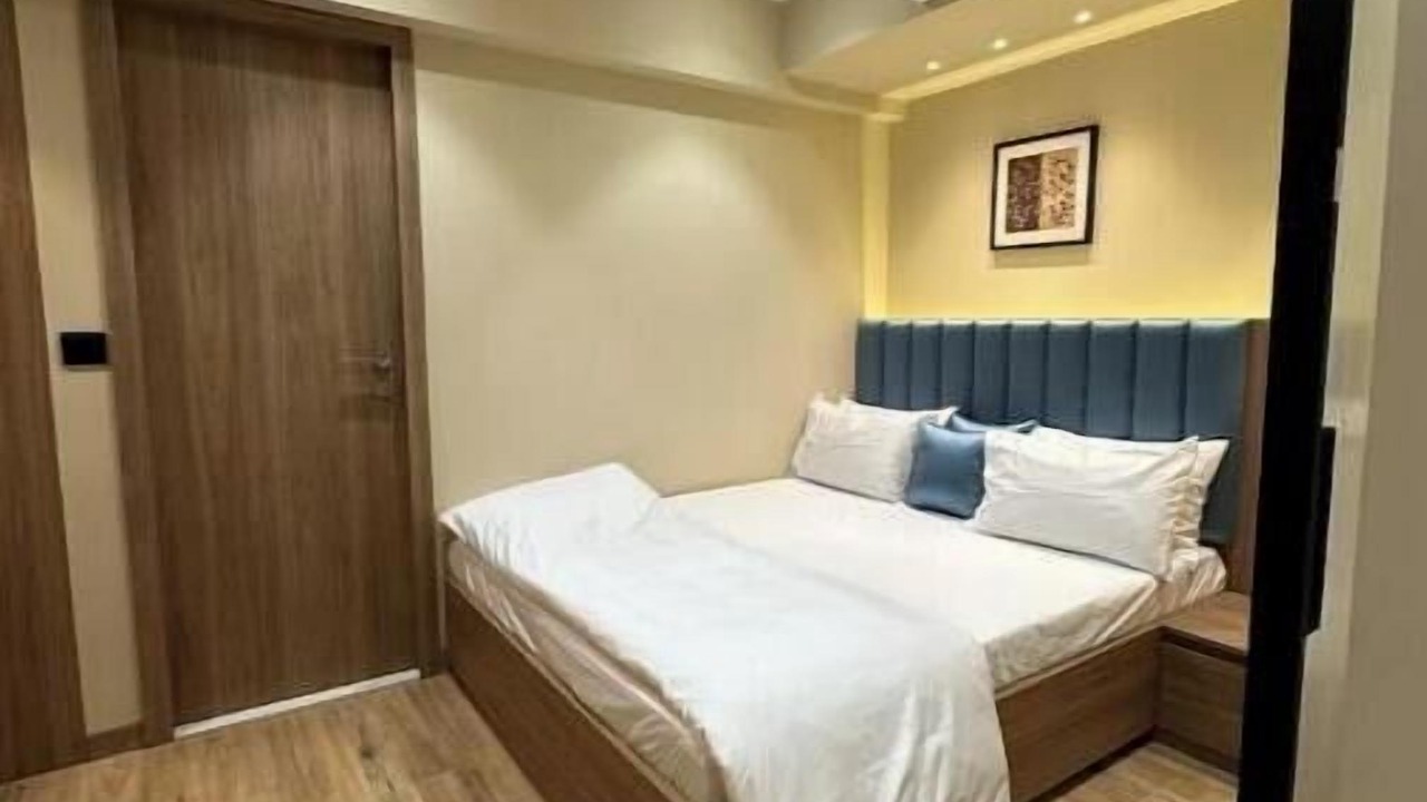 Photo of Bedroom in Khar