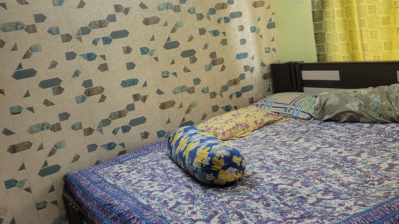 Photo of Bedroom in Thakurpukur