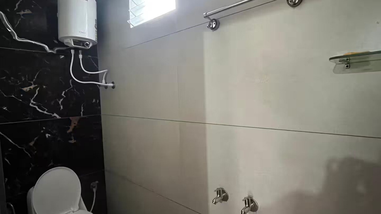 Photo of Bathroom in Piriyapatna