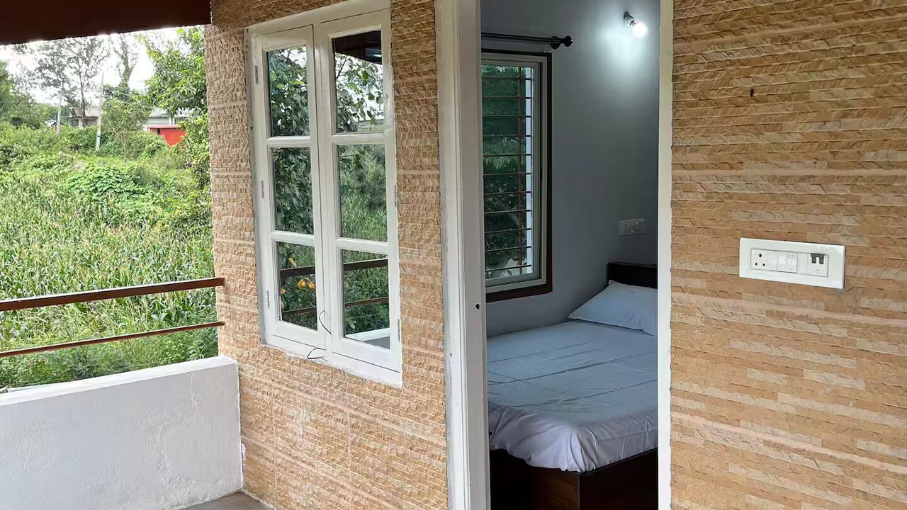 Photo of Bedroom in Piriyapatna