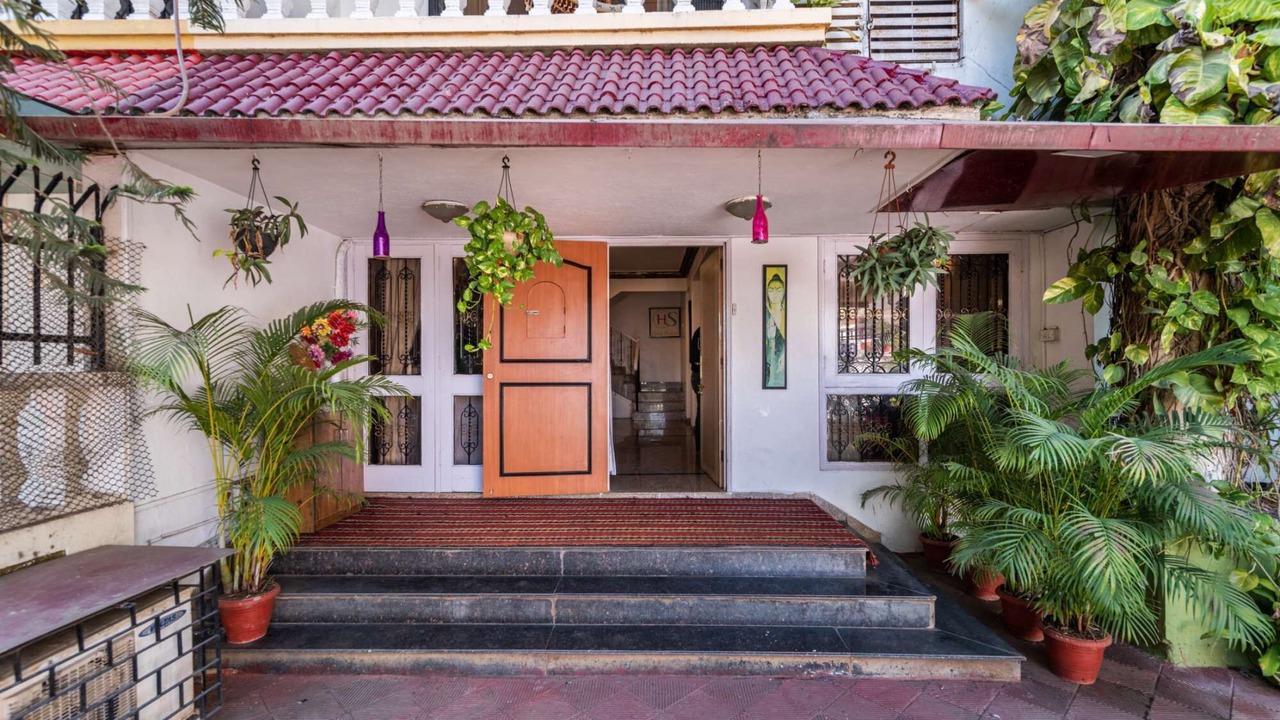 Photo of Outdoor in Malad East