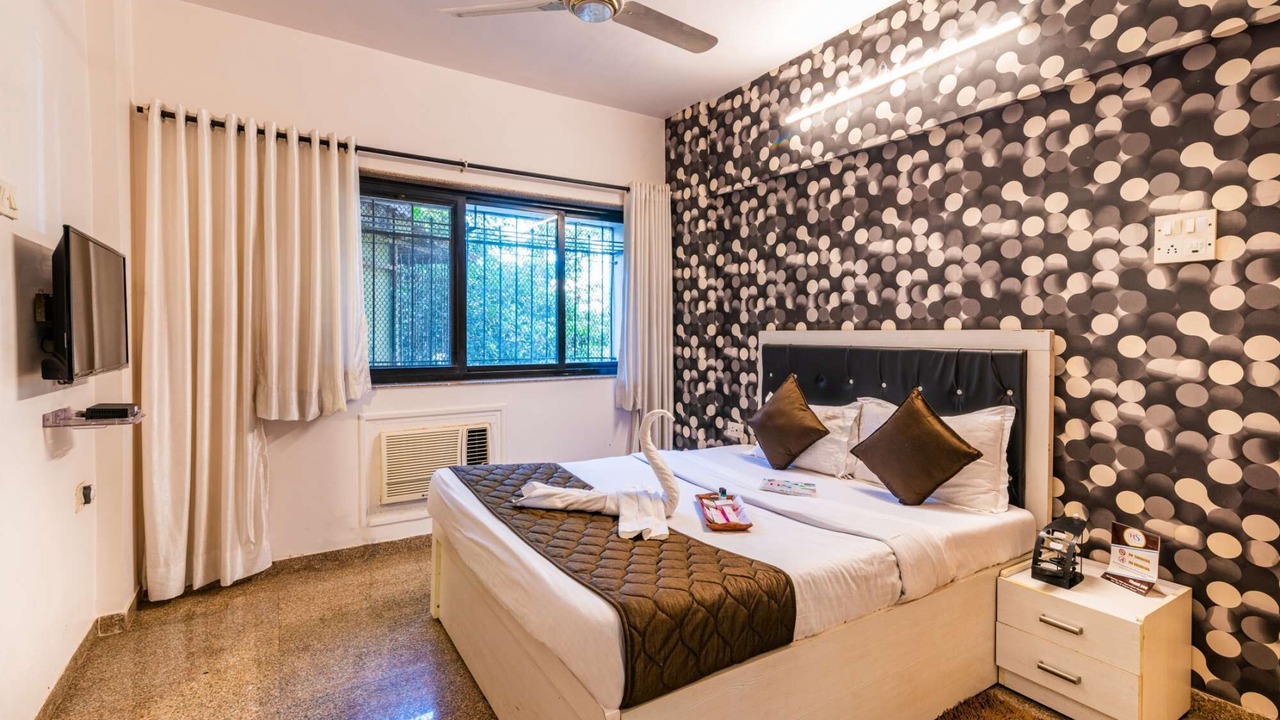 Photo of Bedroom in Malad East