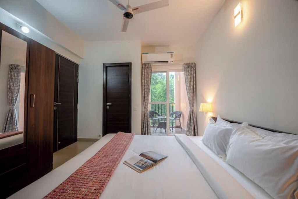 Photo of Bedroom in Siolim