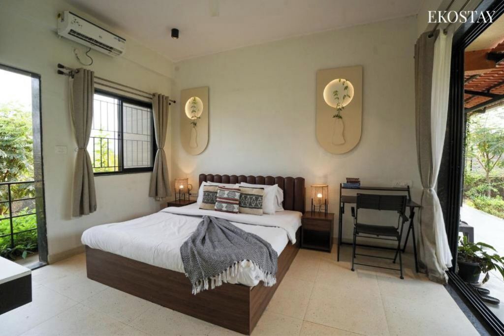Photo of Bedroom in Wadgaon