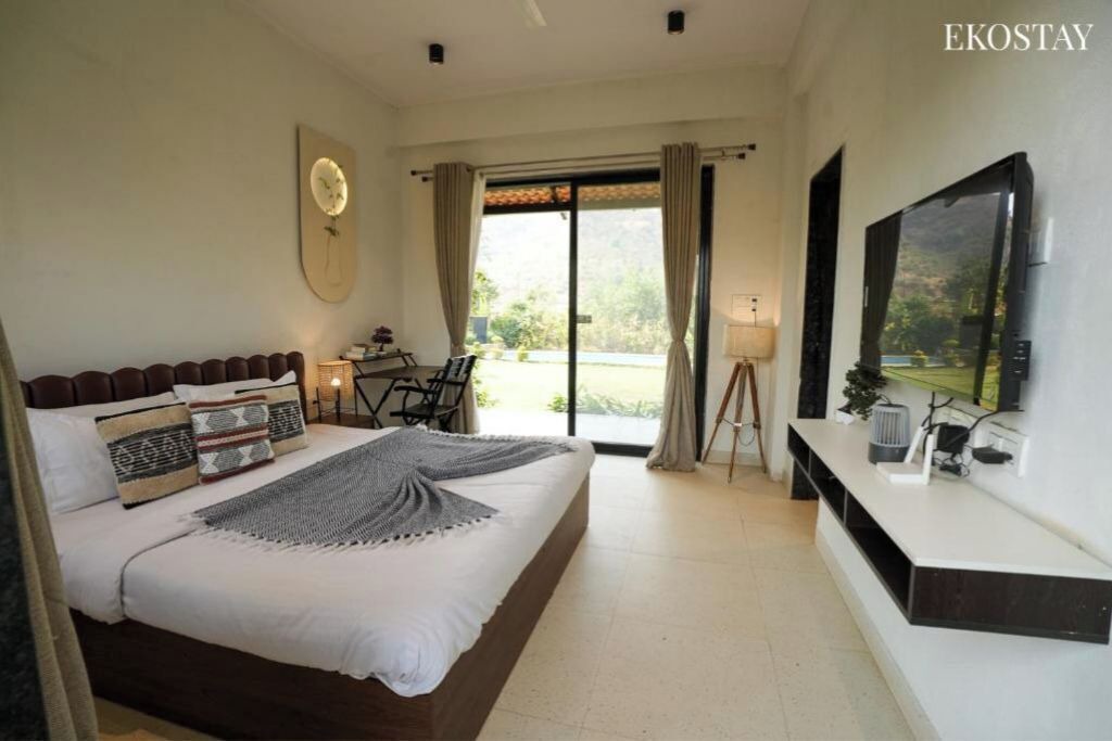 Photo of Bedroom in Wadgaon