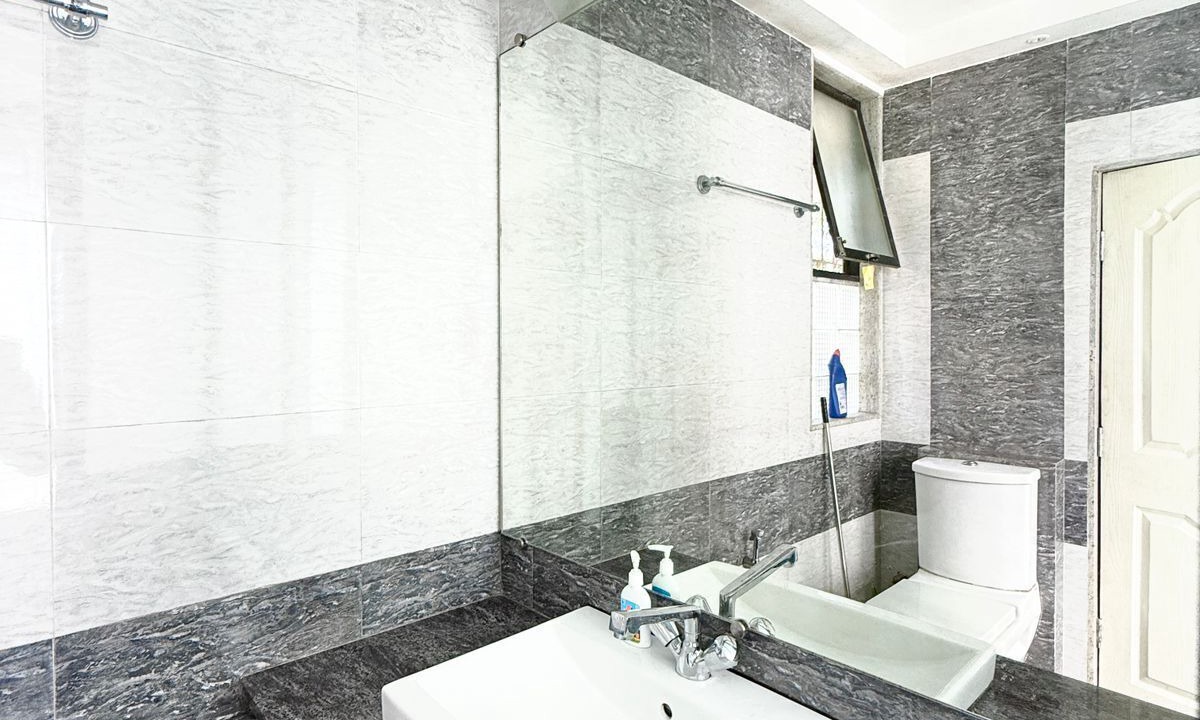 Photo of Bathroom in Kune N.m.