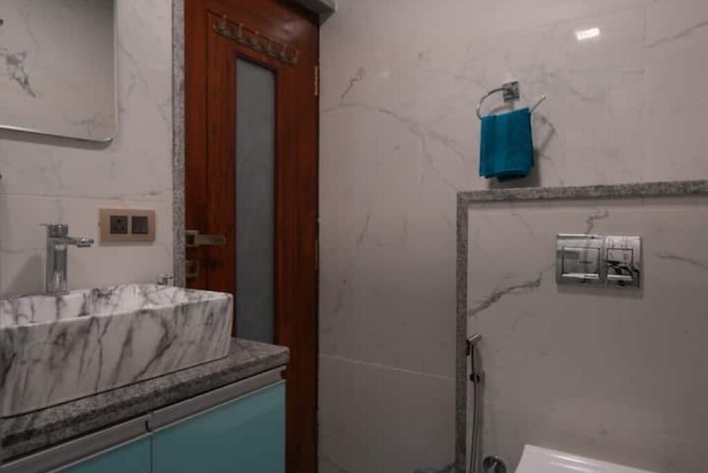 Photo of Bathroom in Cooke Town