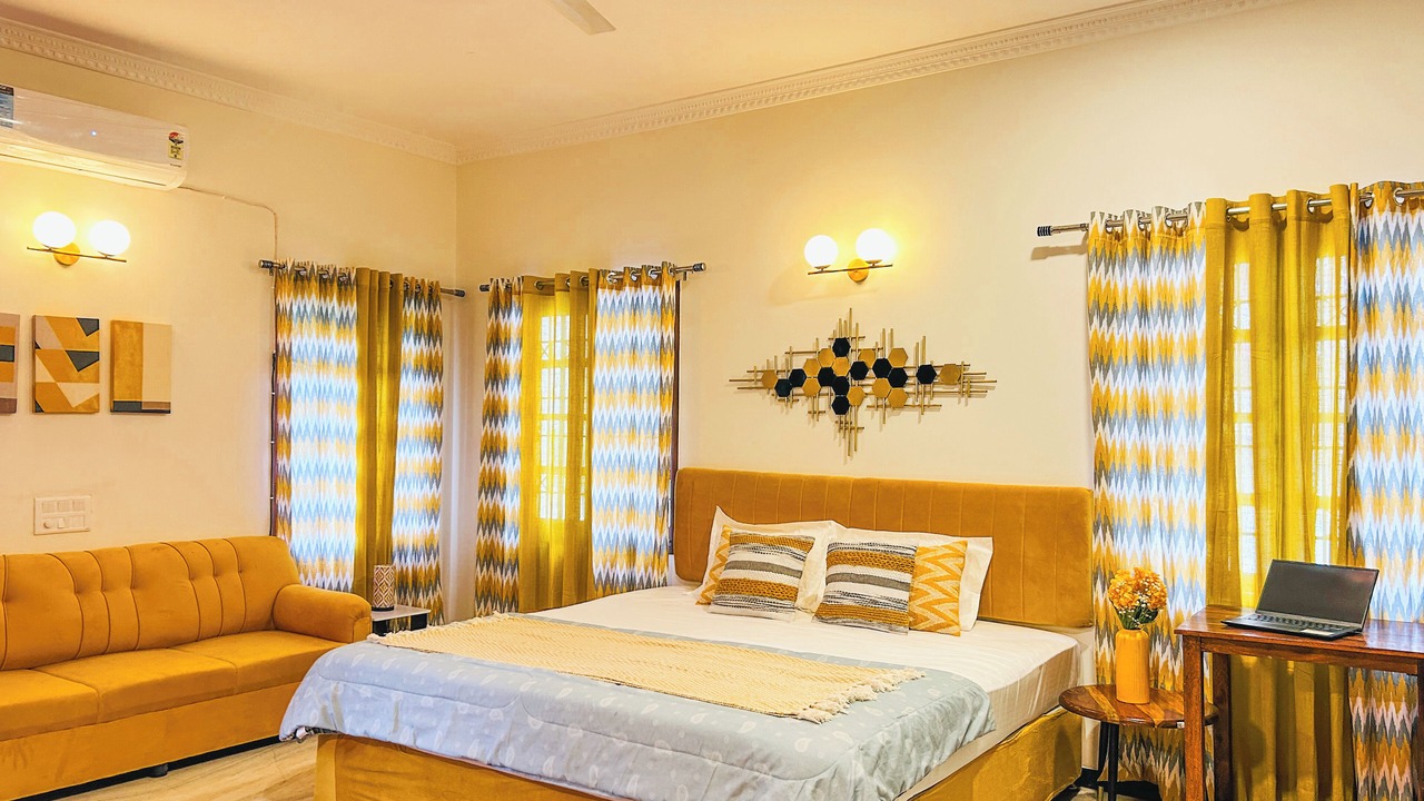 Photo of Bedroom in Embassy Golf Links Business Park