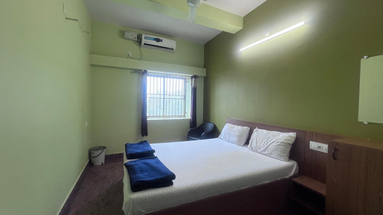 Photo of Bedroom in Hireguthi