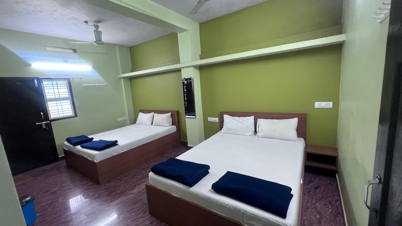Photo of Bedroom in Hireguthi