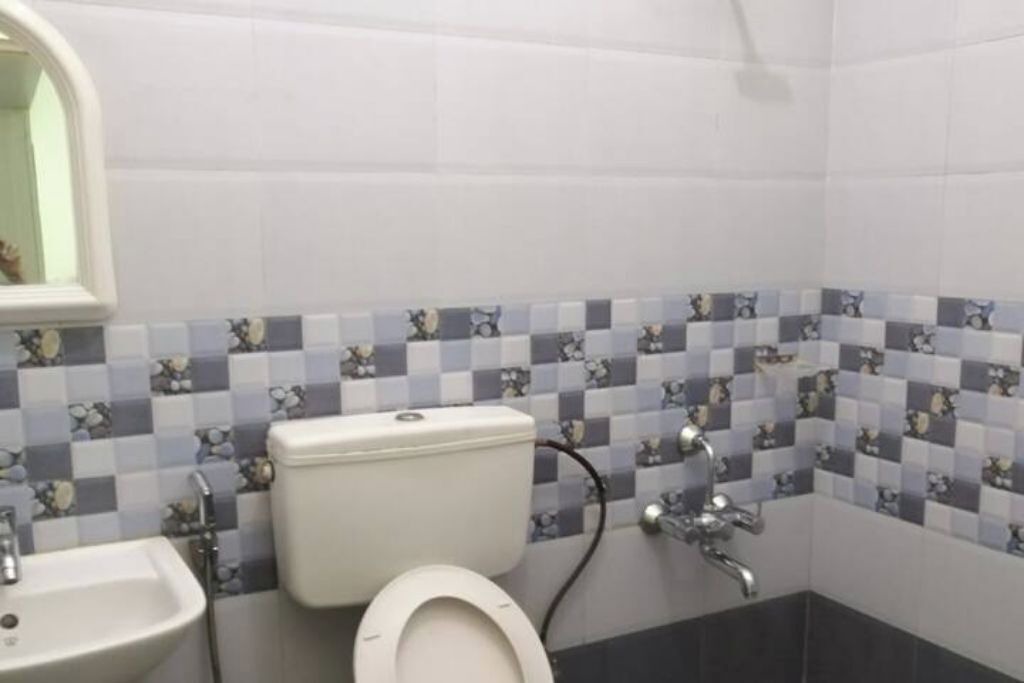 Photo of Bathroom in Agara