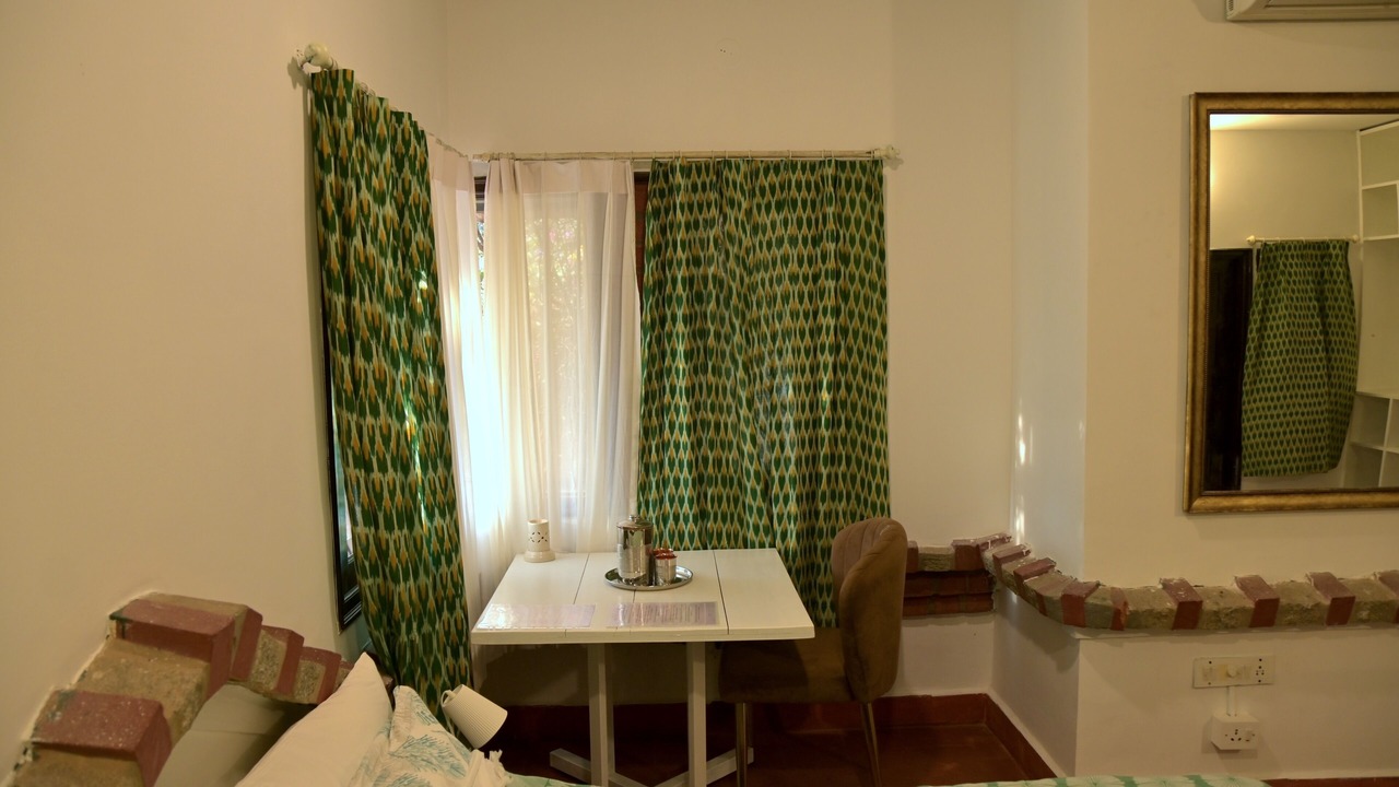 Photo of Bedroom in Palm Meadows
