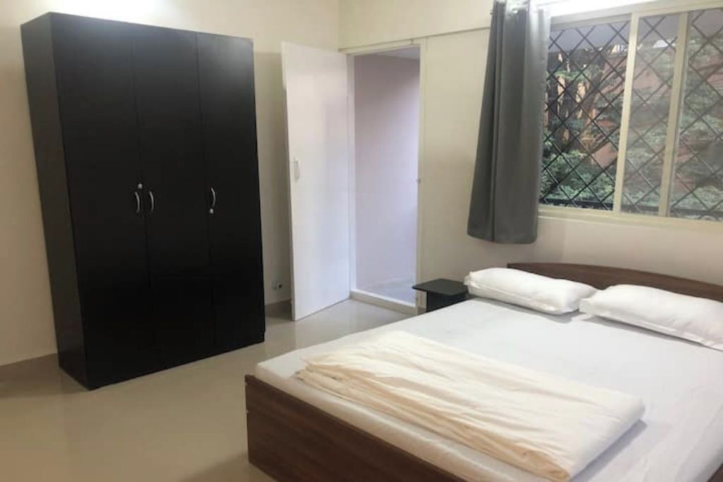 Photo of Bedroom in Murgesh Pallya