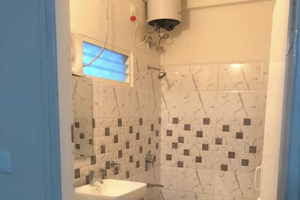 Photo of Bathroom in Murgesh Pallya