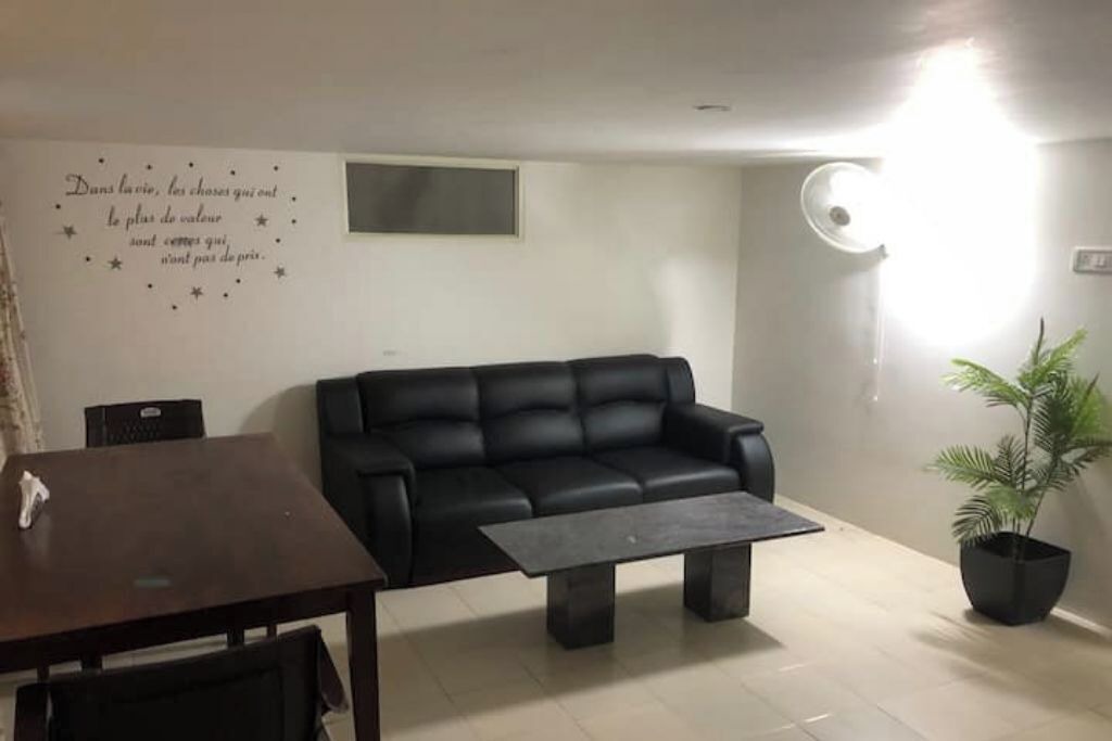 Photo of Livingroom in Murgesh Pallya