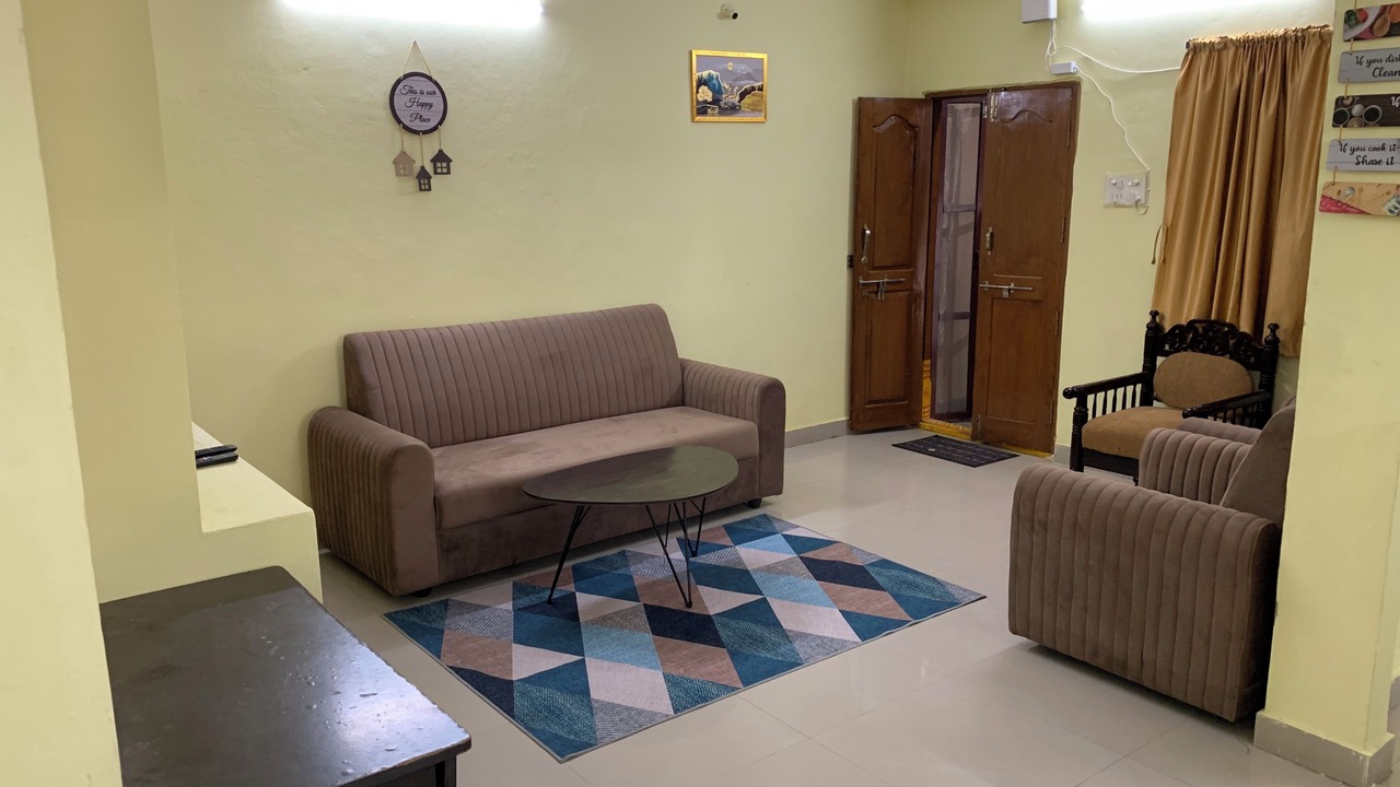Photo of Livingroom in Kukatpalli
