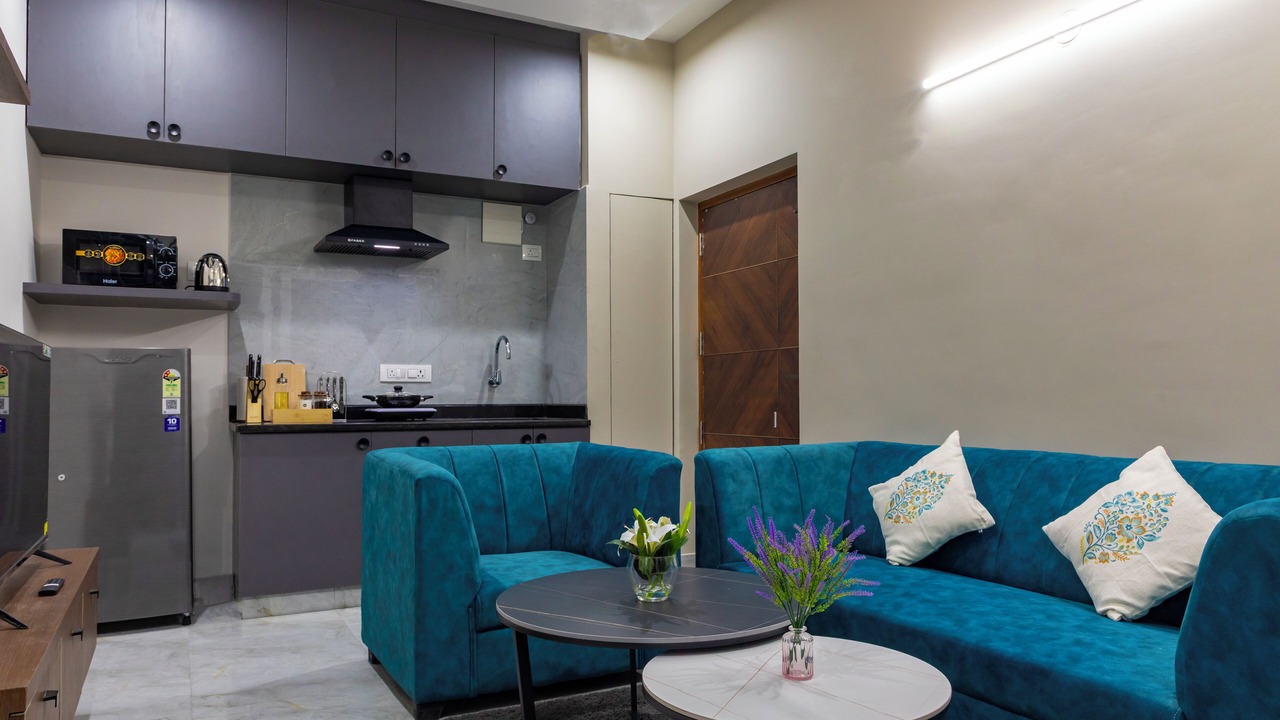 Photo of Livingroom in BTM Layout