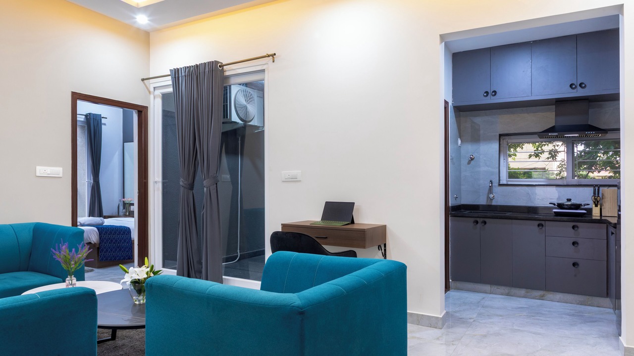 Photo of Livingroom in BTM Layout