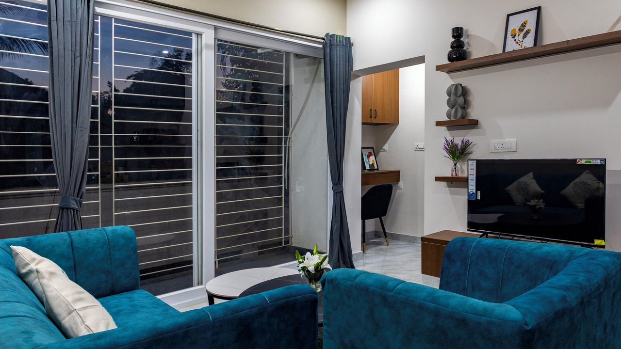 Photo of Livingroom in BTM Layout