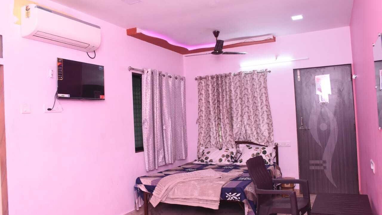 Photo of Bedroom in Matheran