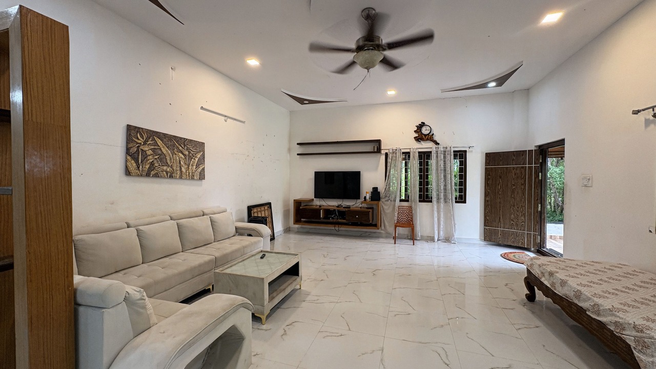 Photo of Livingroom in Chevella