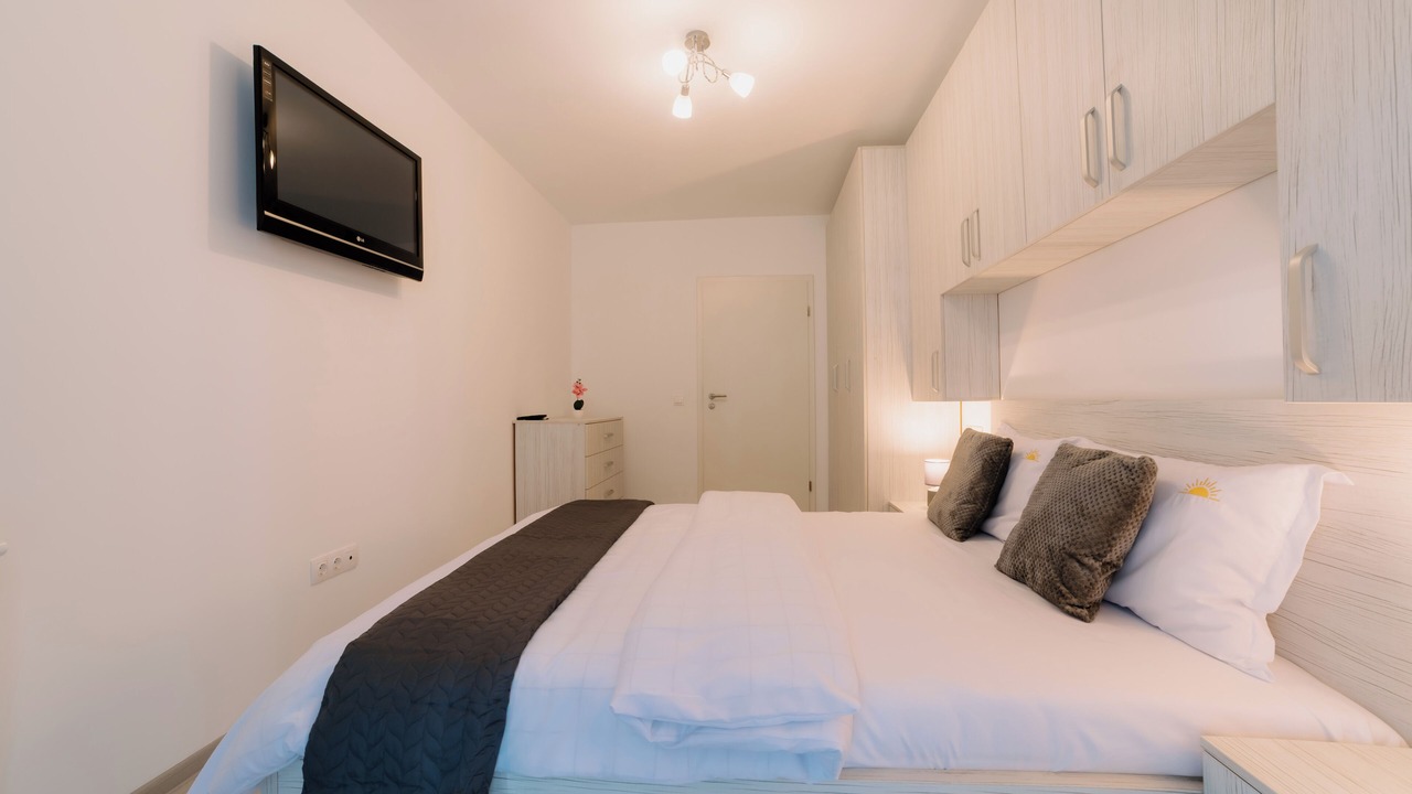 Photo of Bedroom in Tractorul
