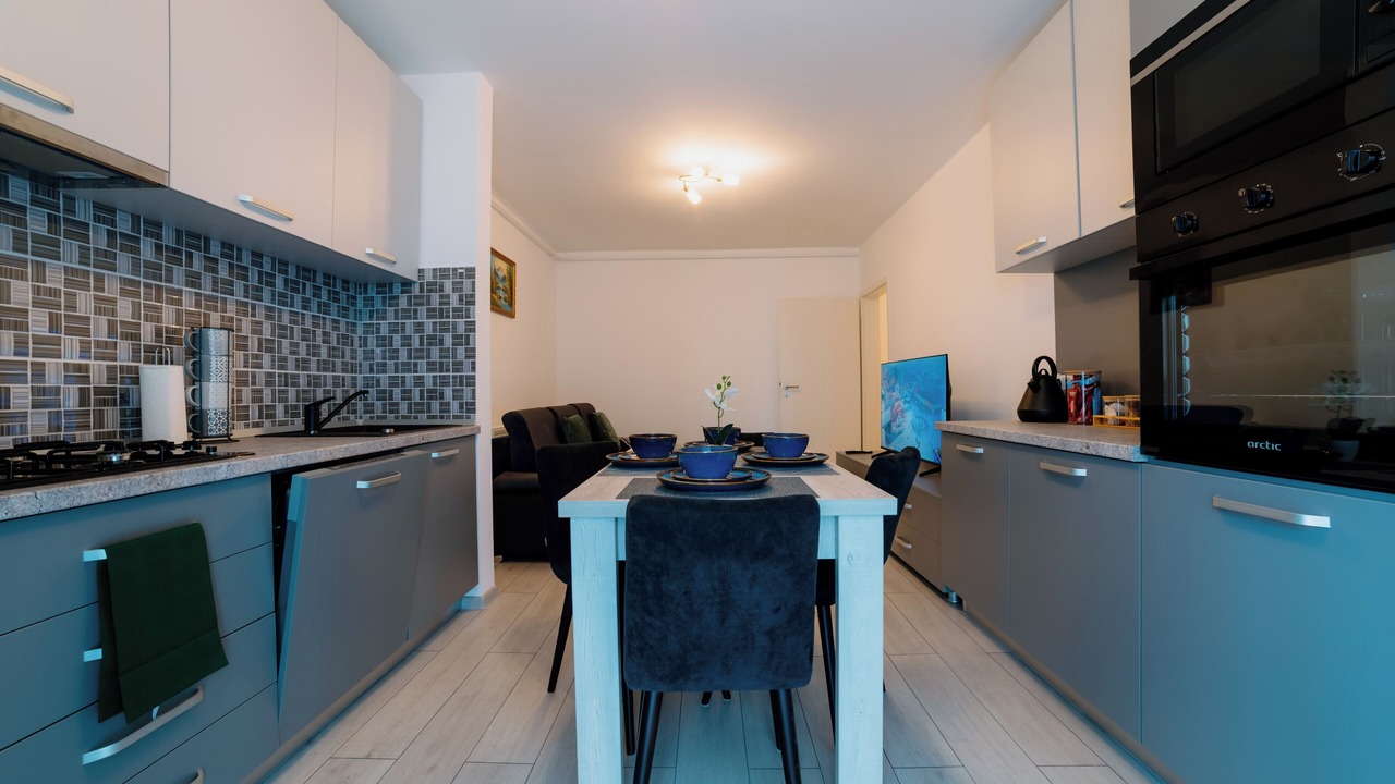 Photo of Kitchen in Tractorul