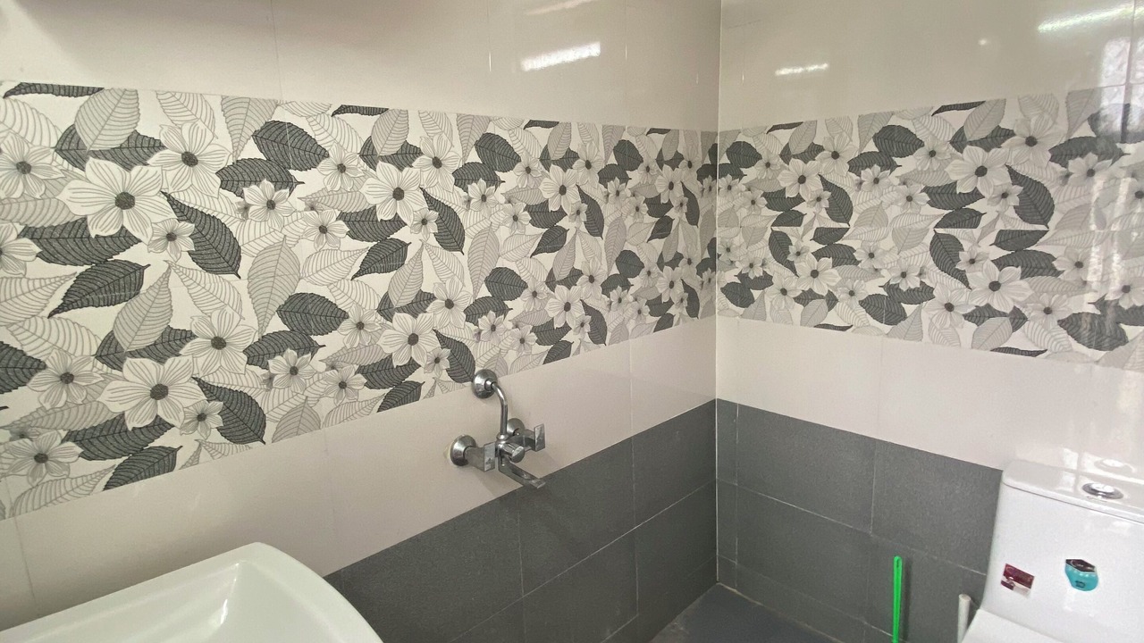 Photo of Bathroom in Toli Chowki