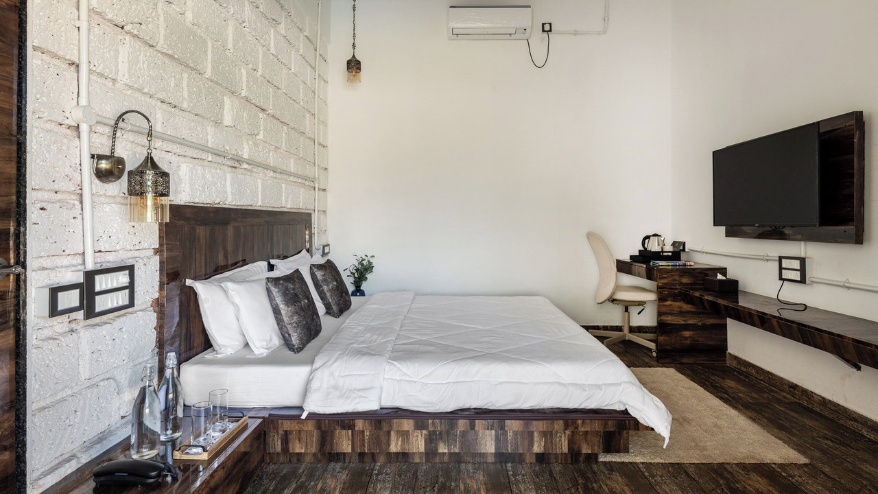 Photo of Bedroom in Mahabaleshwar