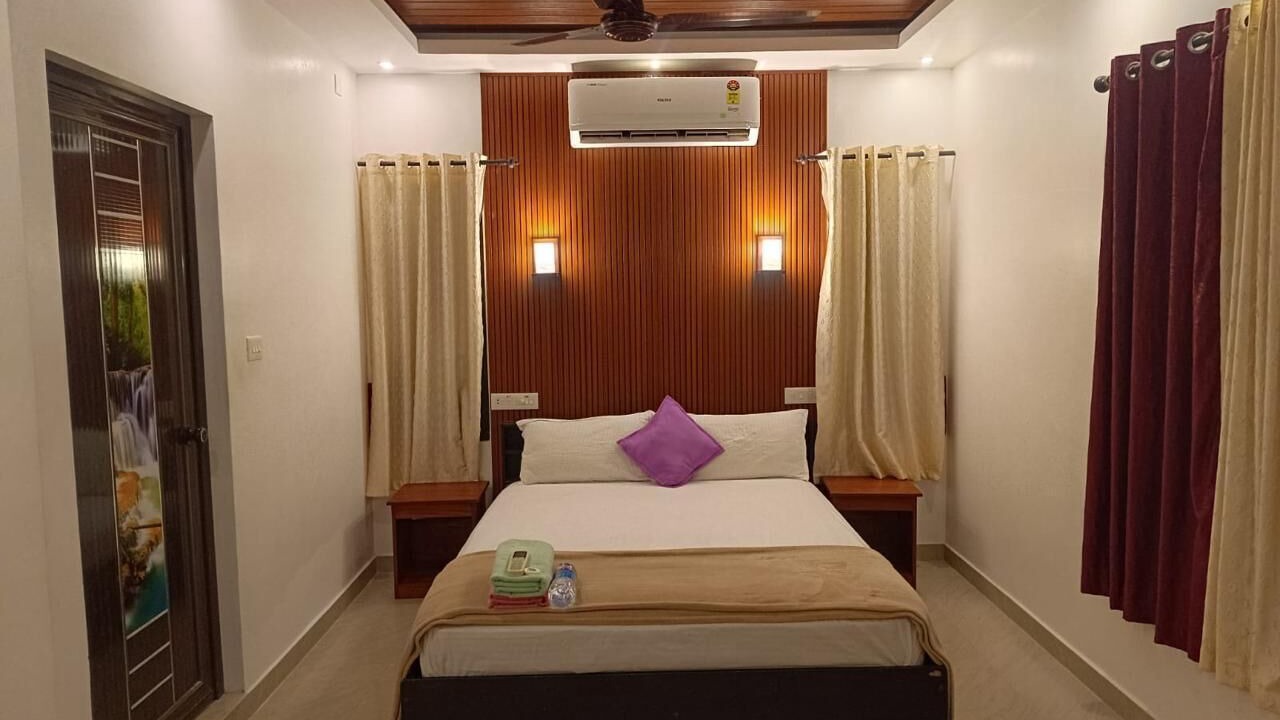 Photo of Bedroom in Alappuzha