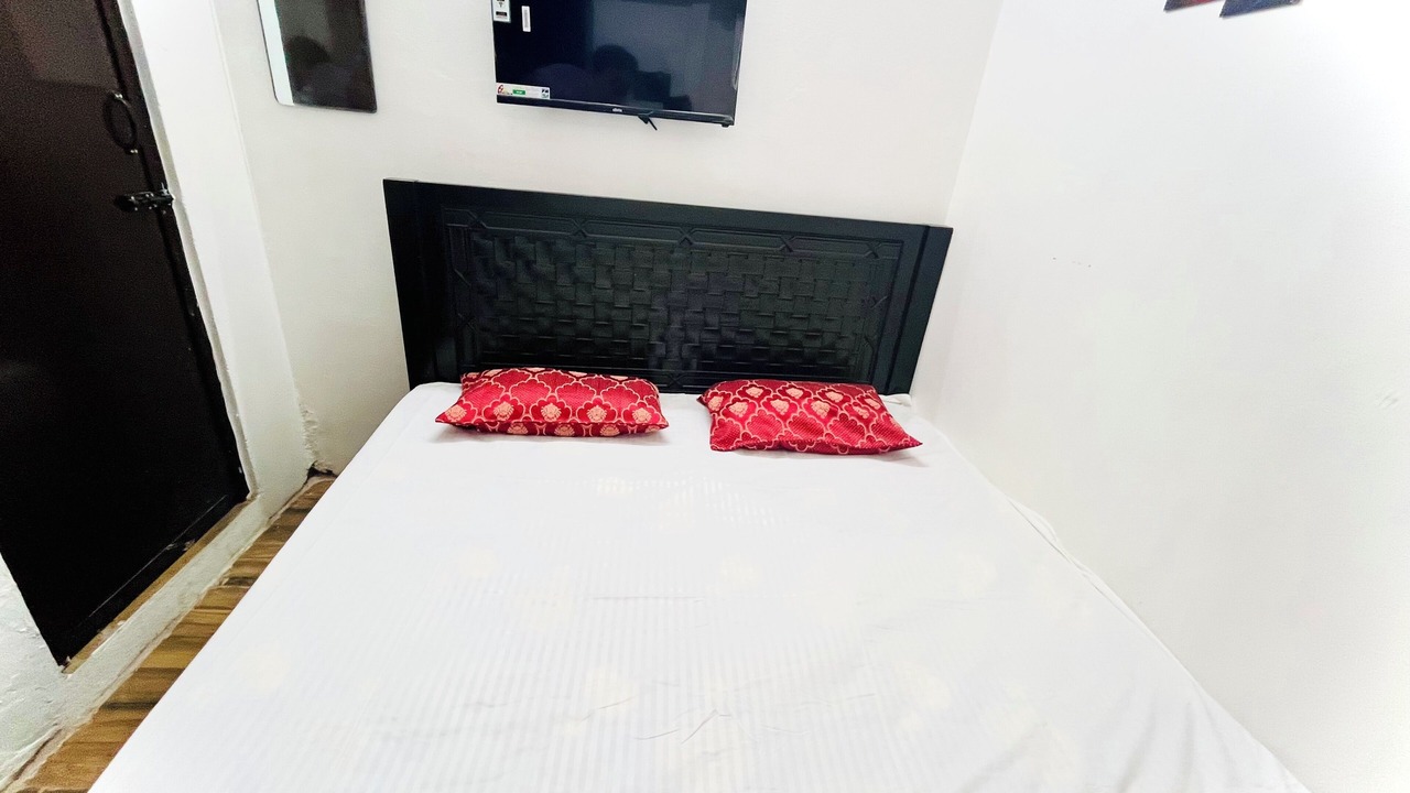 Photo of Bedroom in Tiruvannamalai