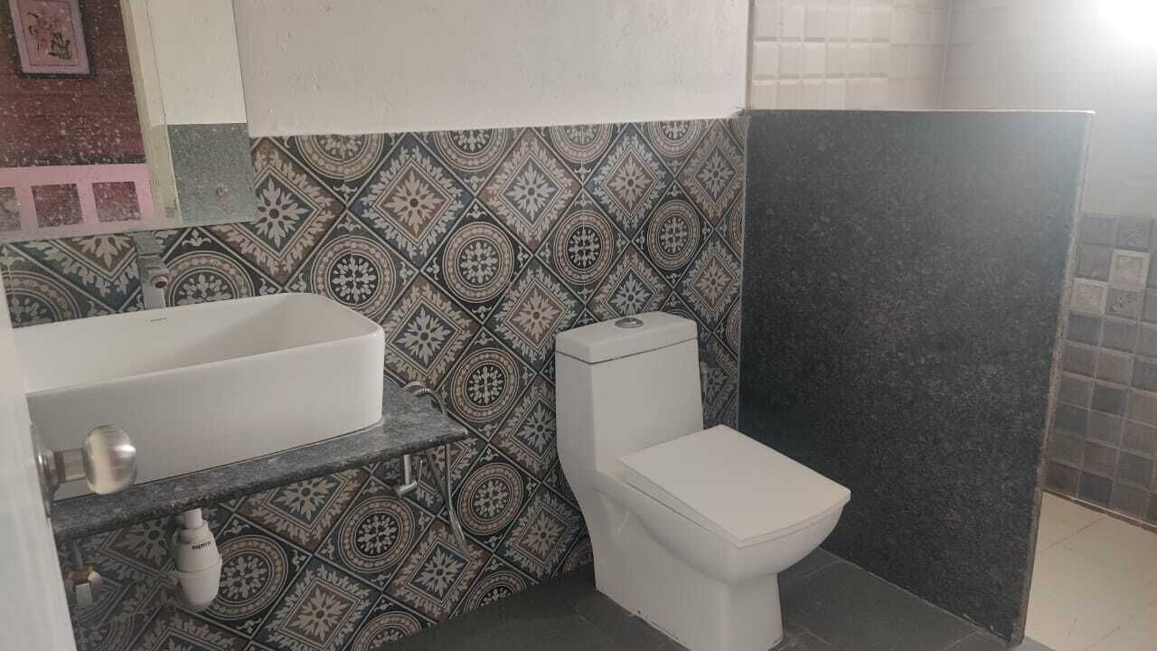 Photo of Bathroom in Chikkamagaluru