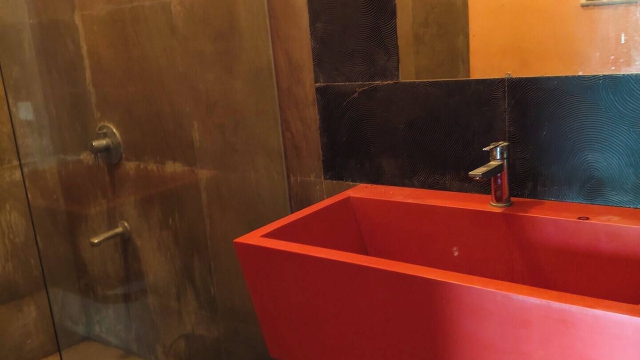 Photo of Bathroom in New Town