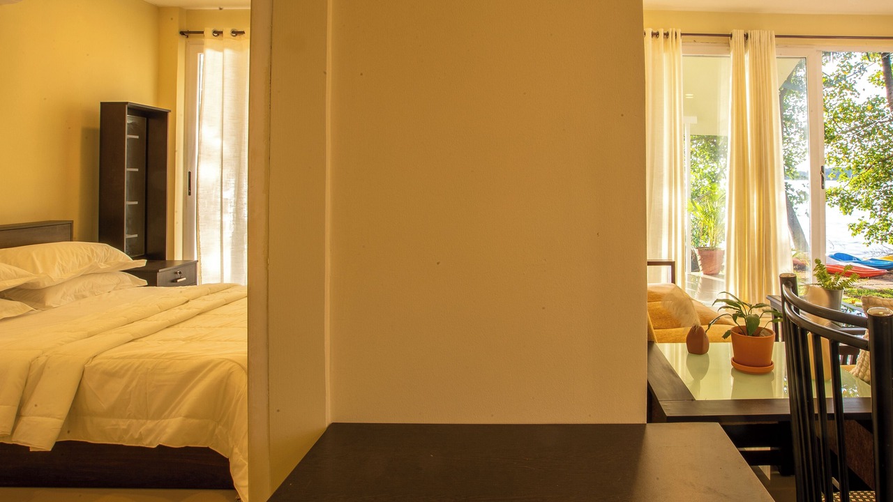Photo of Bedroom in Munroe Island