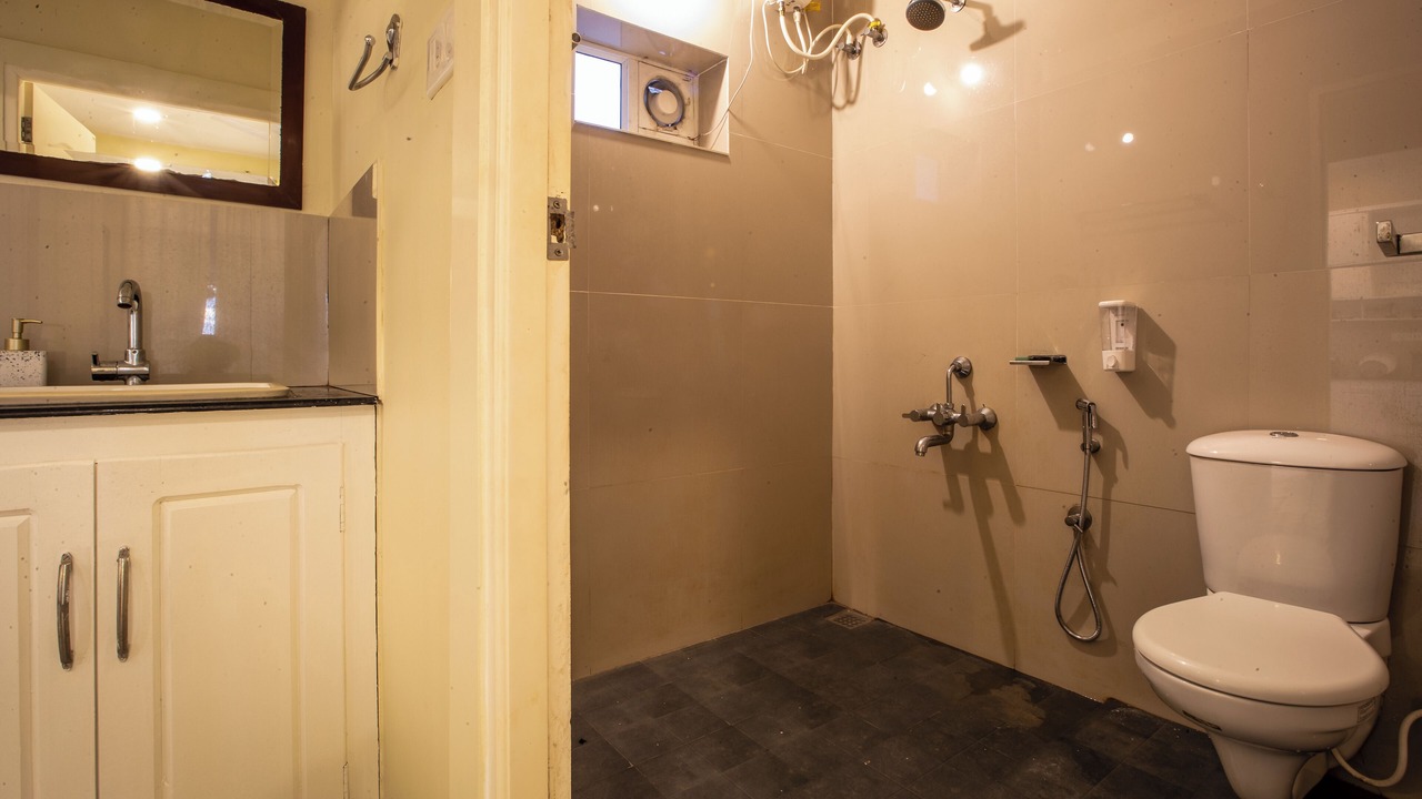 Photo of Bathroom in Munroe Island