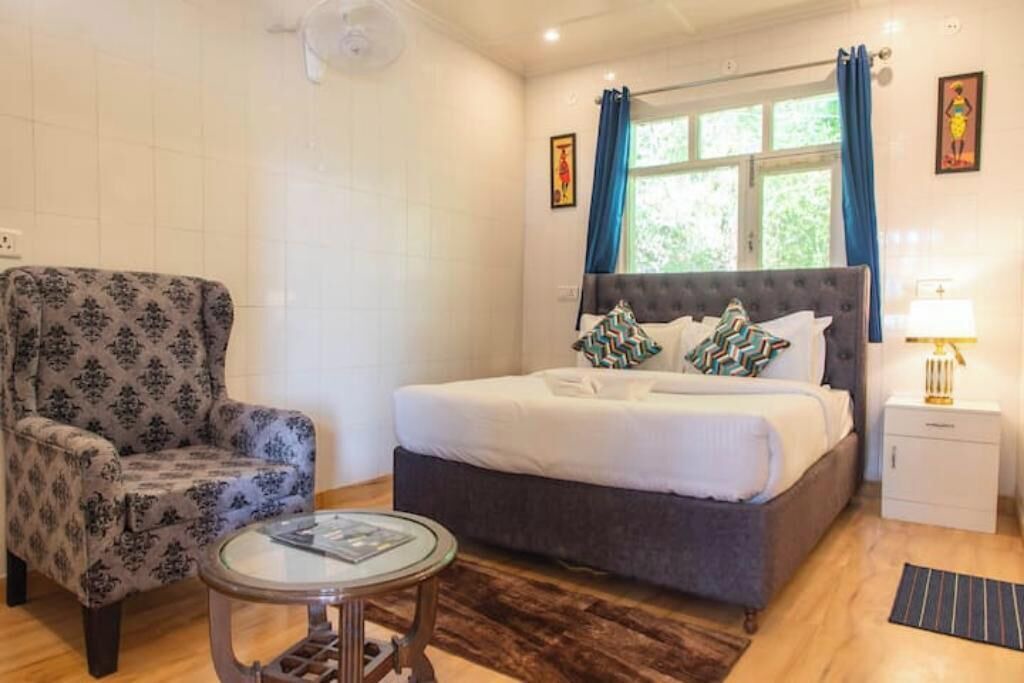 Photo of Bedroom in The Mall Road