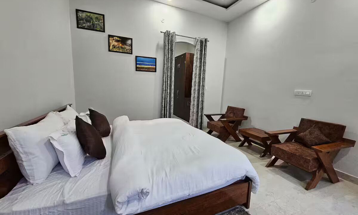 Photo of Bedroom in Ramnagar
