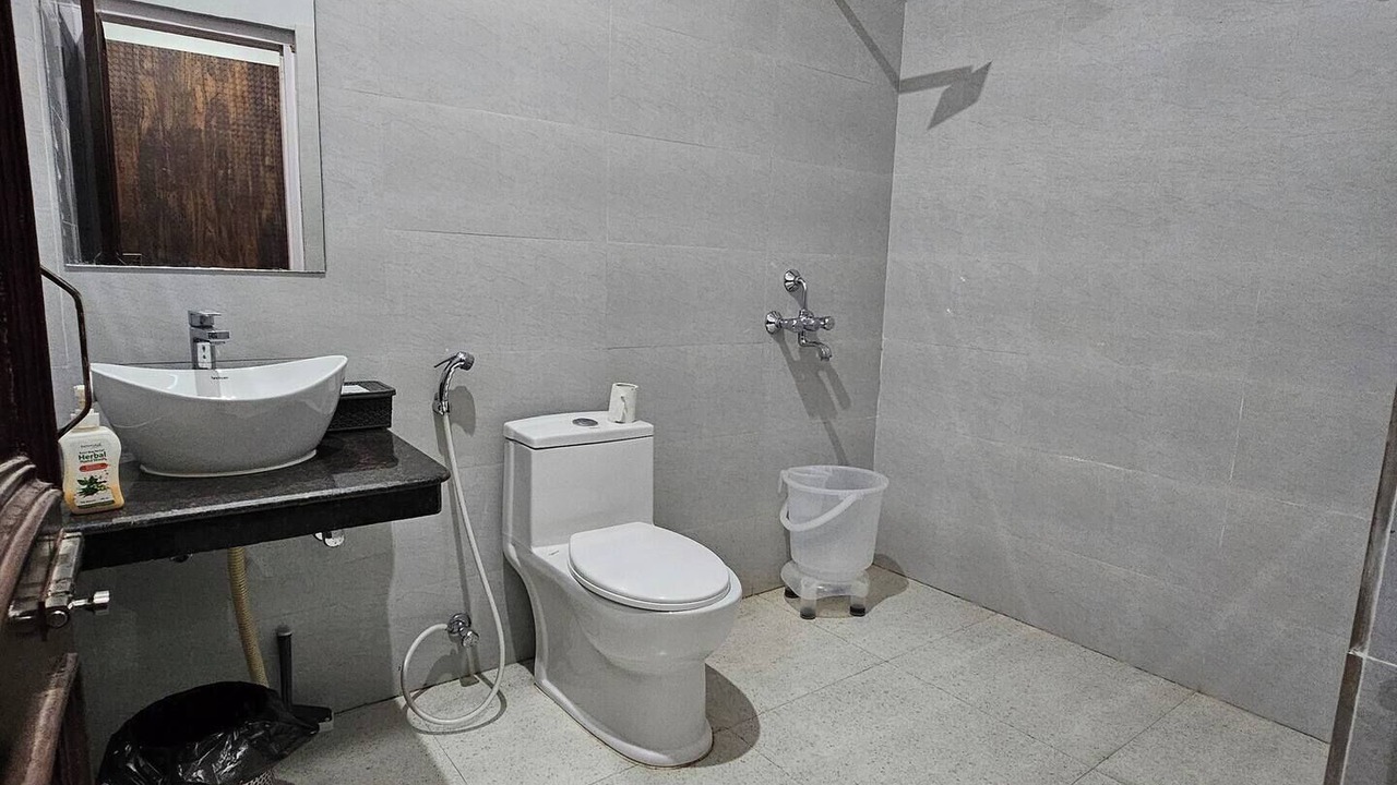 Photo of Bathroom in Ramnagar